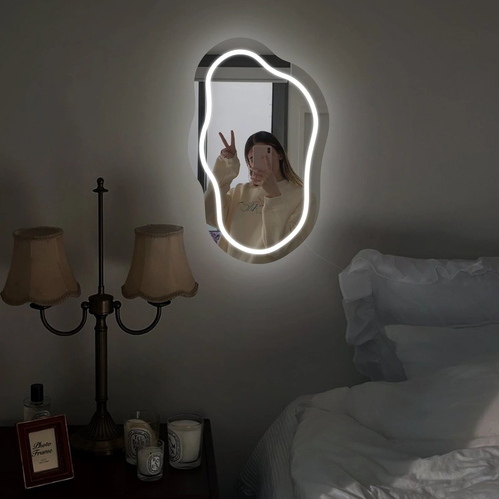 Blob - LED Neon RGB Mirror