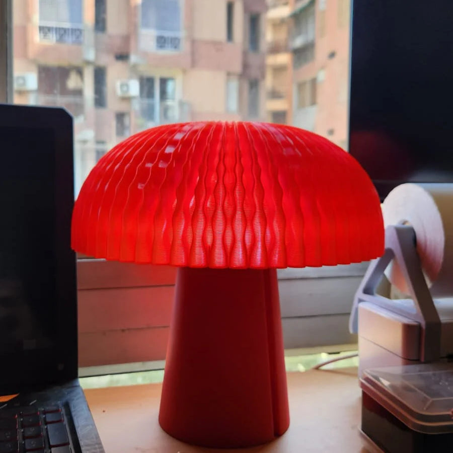 Mushroom-shaped table lamp 