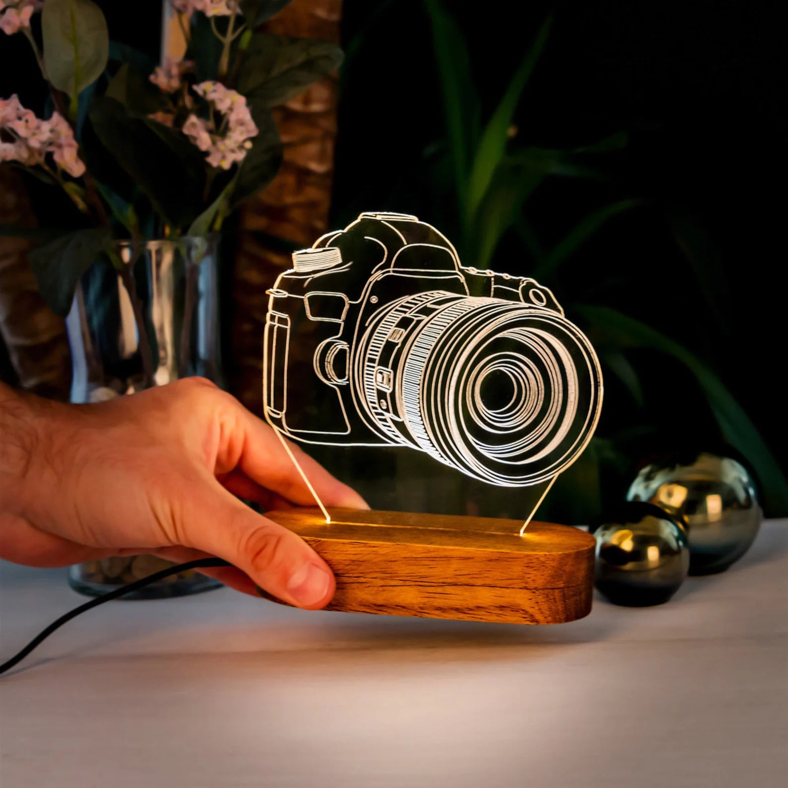 Personalized Camera Acrylic LED Lamp